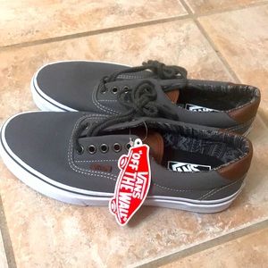 NWOT gray/brown low top vans